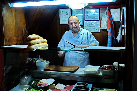 Breakfast Provider