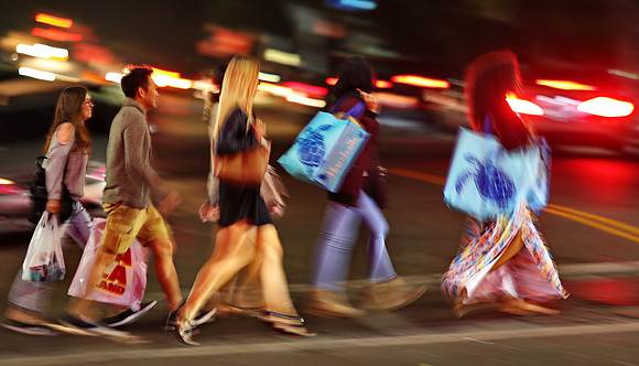 Pedestrians on Hollywood Boulevard